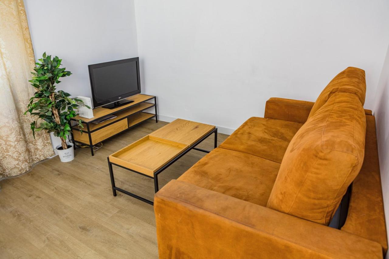 Apartment Triana Sevilla Bagian luar foto