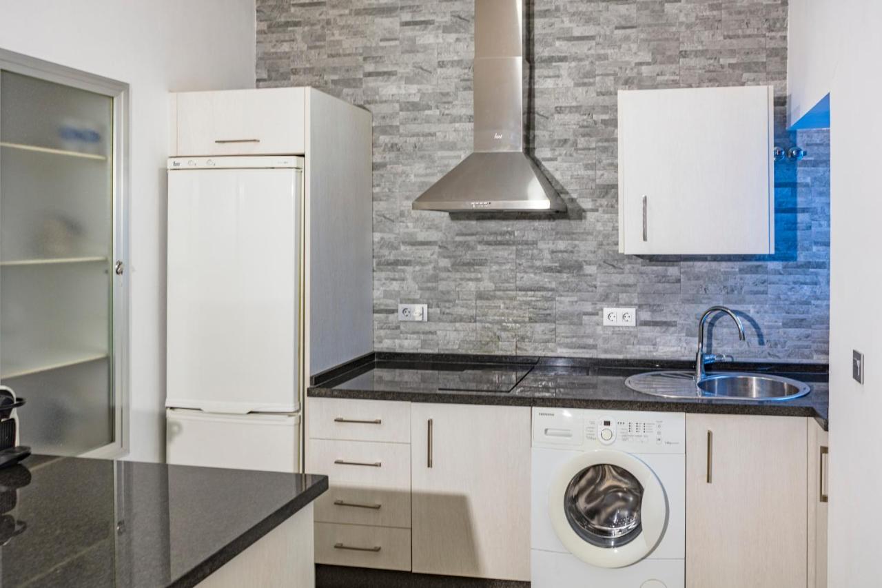 Apartment Triana Sevilla Bagian luar foto