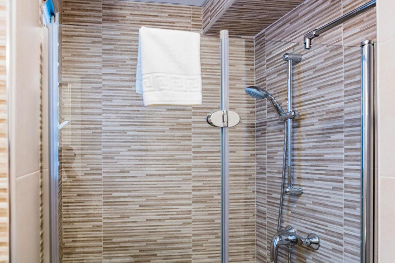 Apartment Triana Sevilla Bagian luar foto
