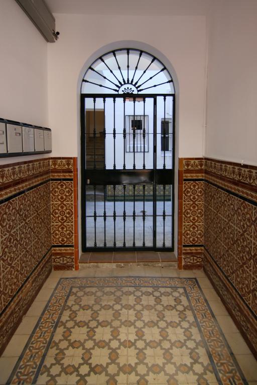 Apartment Triana Sevilla Bagian luar foto